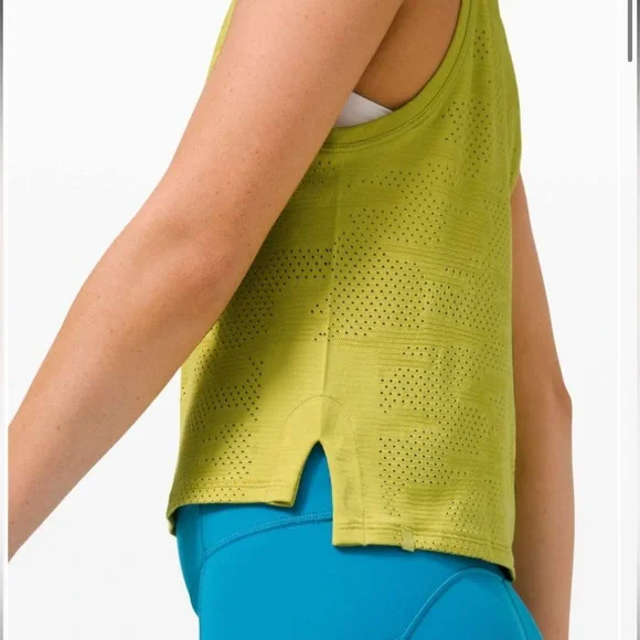 Lululemon Train to Be Tank *Camo - Picture 10 of 10